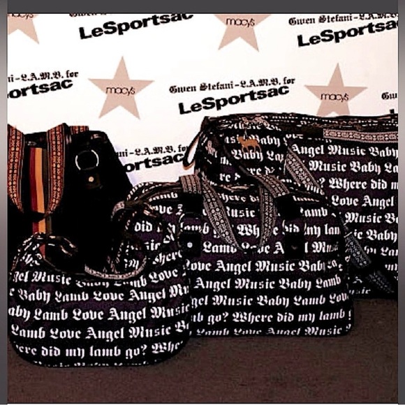 Meet your Posher, Sara - Picture 3 of 14